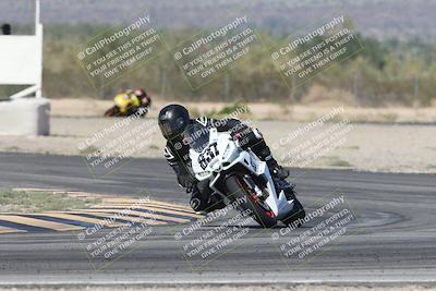 media/Nov-01-2025-CVMA (Sat) [[fc0f7531b8]]/Race 7-Formula Twins-Formula 40 UL/